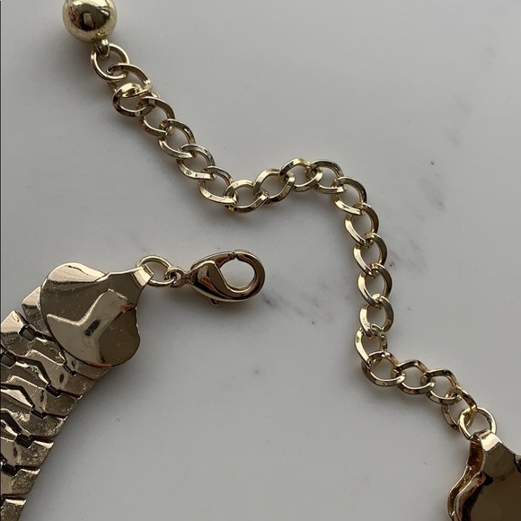 Golden Necklace - Picture 2 of 2